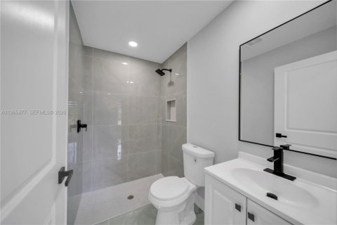 Villa ou maison à vendre à Lehigh Acres, Floride: 3 chambres, 98.29 m2 № 2027486 - photo 8