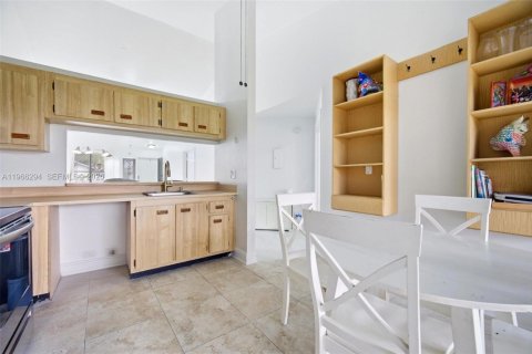 Villa ou maison à vendre à Plantation, Floride: 2 chambres, 98.66 m2 № 2081289 - photo 14