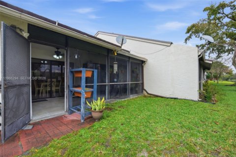 Villa ou maison à vendre à Plantation, Floride: 2 chambres, 98.66 m2 № 2081289 - photo 28