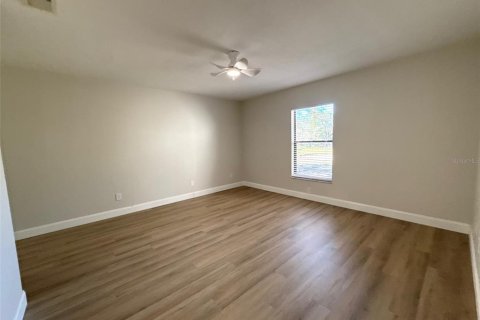 Condo in Palm Harbor, Florida, 2 bedrooms № 2214065 - photo 15