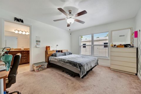 House in North Port, Florida 3 bedrooms, 142.51 sq.m. № 1725608 - photo 6
