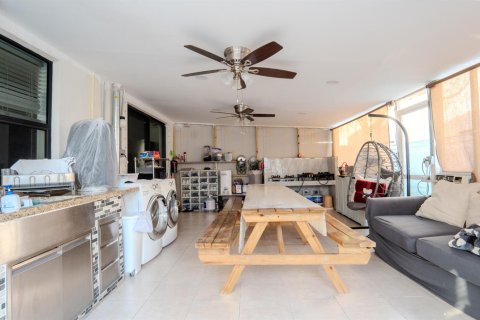 Villa ou maison à vendre à Miramar, Floride: 4 chambres, 162.76 m2 № 2146332 - photo 7