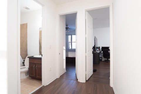 Villa ou maison à vendre à Miramar, Floride: 4 chambres, 162.76 m2 № 2146332 - photo 13