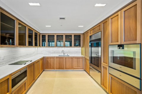 Condominio en venta en Miami Beach, Florida, 6 dormitorios, 723.62 m2 № 2021453 - foto 11