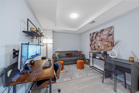 Купить кондоминиум в Майами, Флорида 1 спальня, 79.15м2, № 2005378 - фото 24