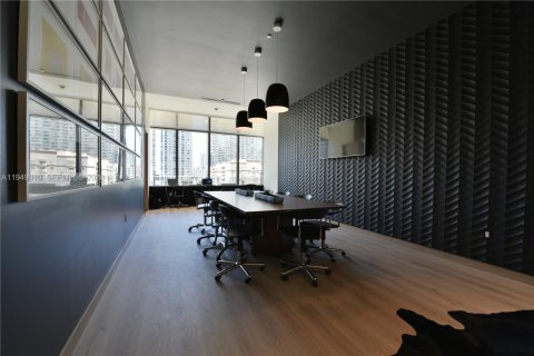 Купить кондоминиум в Майами, Флорида 1 спальня, 79.15м2, № 2005378 - фото 27