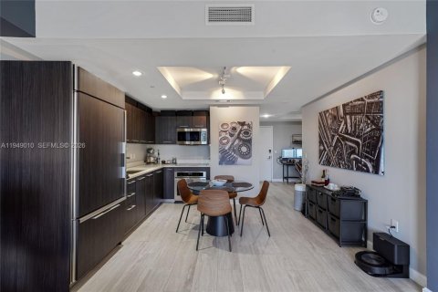 Купить кондоминиум в Майами, Флорида 1 спальня, 79.15м2, № 2005378 - фото 3