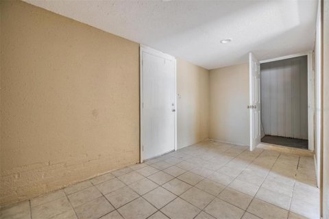 House in Saint Petersburg, Florida 3 bedrooms, 190.73 sq.m. № 1538396 - photo 20