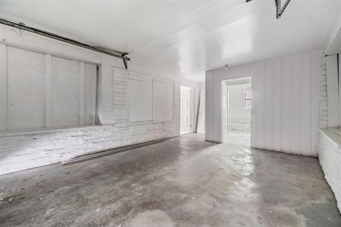 House in Saint Petersburg, Florida 3 bedrooms, 190.73 sq.m. № 1538396 - photo 26