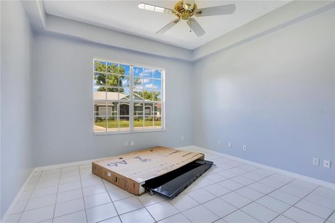 Casa en venta en Davenport, Florida, 4 dormitorios, 232.26 m2 № 2151963 - foto 16