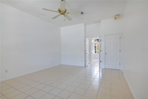 Casa en venta en Davenport, Florida, 4 dormitorios, 232.26 m2 № 2151963 - foto 18