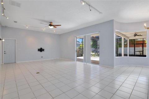 Casa en venta en Davenport, Florida, 4 dormitorios, 232.26 m2 № 2151963 - foto 6