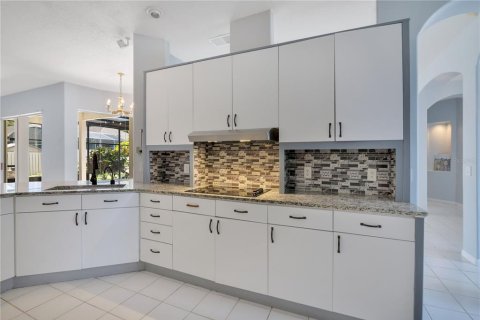 Casa en venta en Davenport, Florida, 4 dormitorios, 232.26 m2 № 2151963 - foto 22
