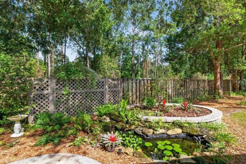 House in Gainesville, Florida 4 bedrooms, 177.44 sq.m. № 2218108 - photo 2
