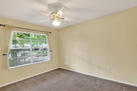 House in Gainesville, Florida 4 bedrooms, 177.44 sq.m. № 2218108 - photo 19
