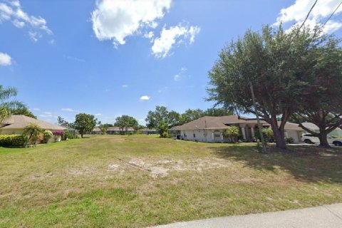 Terreno en venta en Rotonda, Florida № 807945 - foto 1