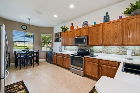Casa en venta en Kissimmee, Florida, 2 dormitorios, 205.41 m2 № 1873839 - foto 16