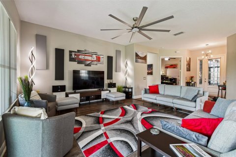 Casa en venta en Kissimmee, Florida, 2 dormitorios, 205.41 m2 № 1873839 - foto 11