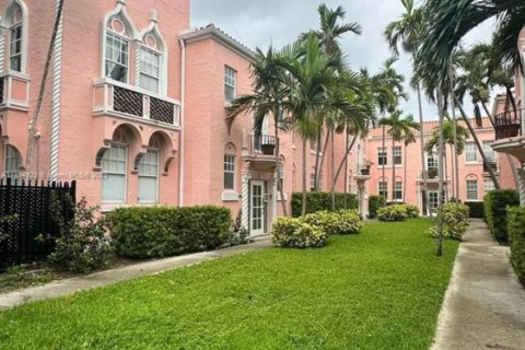 Copropriété à vendre à Miami Beach, Floride: 47.38 m2 № 1950346 - photo 2