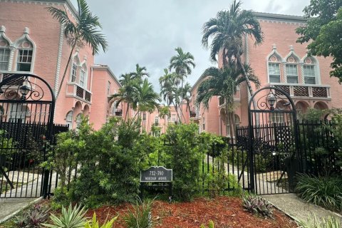 Copropriété à vendre à Miami Beach, Floride: 47.38 m2 № 1950346 - photo 3
