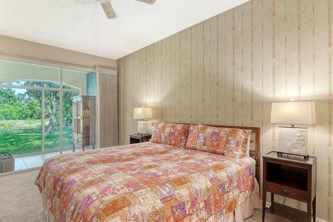 House in Sarasota, Florida 3 bedrooms, 172.43 sq.m. № 2259096 - photo 12