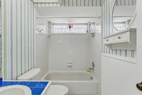 Купить виллу или дом в Нью-Порт-Ричи, Флорида 7 комнат, 154.4м2, № 2147479 - фото 27