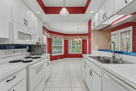 Купить виллу или дом в Нью-Порт-Ричи, Флорида 7 комнат, 154.4м2, № 2147479 - фото 3