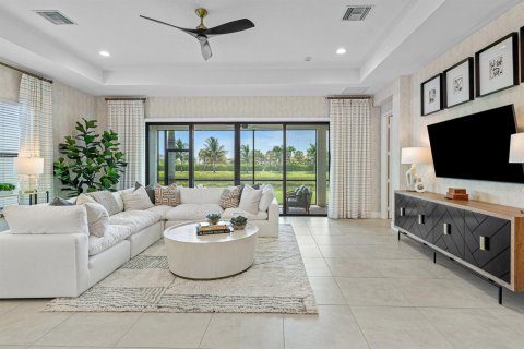 Villa ou maison à vendre à Boynton Beach, Floride: 3 chambres, 206.8 m2 № 2276449 - photo 4
