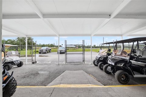 Propiedad comercial en venta en Bronson, Florida, 305.65 m2 № 2410552 - foto 6
