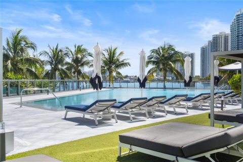 Condominio en venta en Aventura, Florida, 4 dormitorios, 214.33 m2 № 1818146 - foto 7