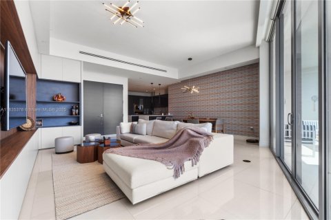 Condominio en venta en Aventura, Florida, 4 dormitorios, 214.33 m2 № 1818146 - foto 19
