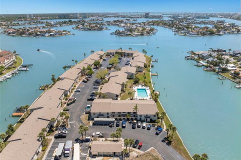 Condominio en venta en Treasure Island, Florida, 1 dormitorio, 72.93 m2 № 2099866 - foto 27