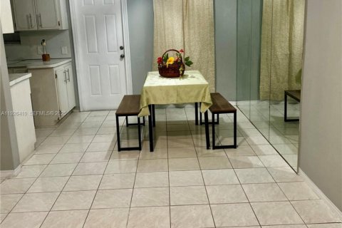 Copropriété à louer à Hollywood, Floride: 1 chambre, 53.33 m2 № 1987255 - photo 14