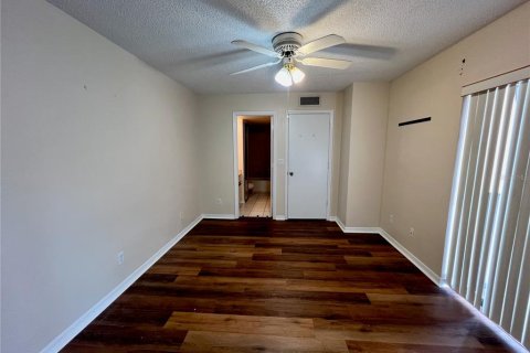 Touwnhouse à louer à Leesburg, Floride: 2 chambres, 119.66 m2 № 2413619 - photo 27