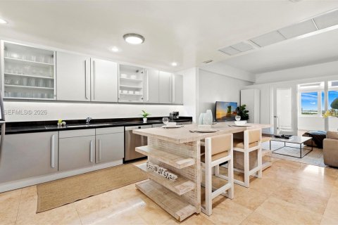 Copropriété à vendre à Miami Beach, Floride: 70.61 m2 № 2089136 - photo 18