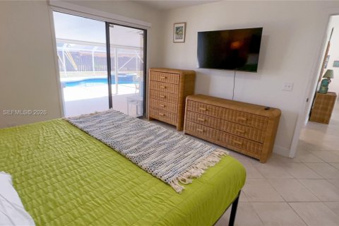 House in Port St. Lucie, Florida 3 bedrooms, 131.55 sq.m. № 2065917 - photo 26