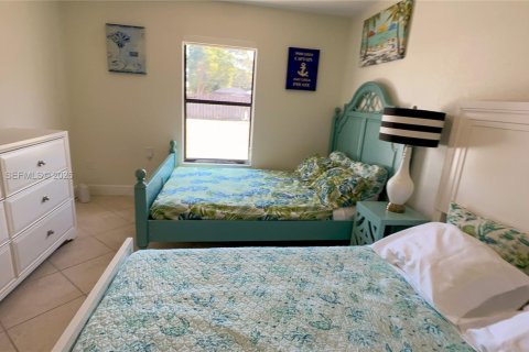 House in Port St. Lucie, Florida 3 bedrooms, 131.55 sq.m. № 2065917 - photo 30