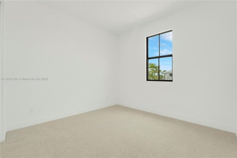 House in Palm Beach Gardens, Florida 5 bedrooms, 297.66 sq.m. № 1809061 - photo 22