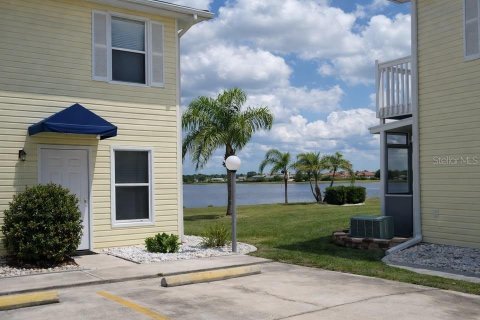 Touwnhouse à louer à Punta Gorda, Floride: 2 chambres, 120.59 m2 № 2387579 - photo 3