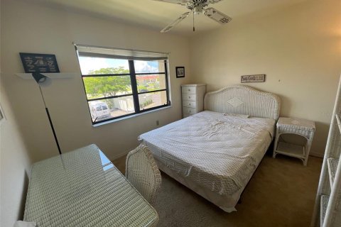 Copropriété à louer à Punta Gorda, Floride: 2 chambres, 76.74 m2 № 2213327 - photo 14