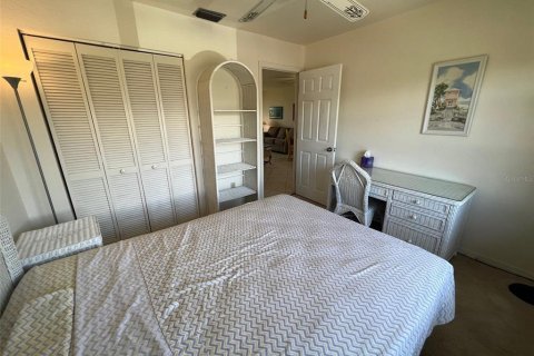 Copropriété à louer à Punta Gorda, Floride: 2 chambres, 76.74 m2 № 2213327 - photo 15