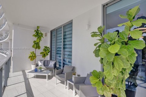 Condominio en alquiler en Aventura, Florida, 3 dormitorios, 226.77 m2 № 1940191 - foto 24