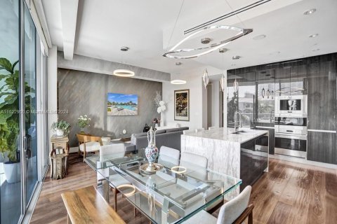 Condominio en alquiler en Aventura, Florida, 3 dormitorios, 226.77 m2 № 1940191 - foto 7