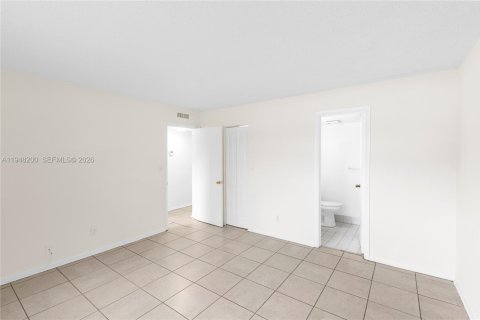 Купить кондоминиум в Дейви, Флорида 2 спальни, 89.46м2, № 2004199 - фото 14