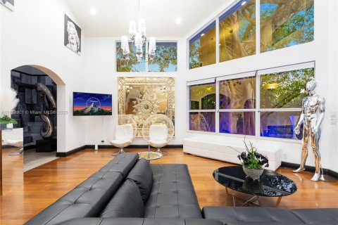 Купить виллу или дом в Холливуд, Флорида 7 спален, 333.61м2, № 1939134 - фото 6