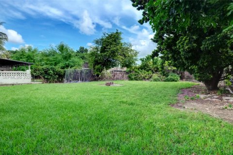 Casa en venta en Miami, Florida, 4 dormitorios, 130.06 m2 № 2030531 - foto 7