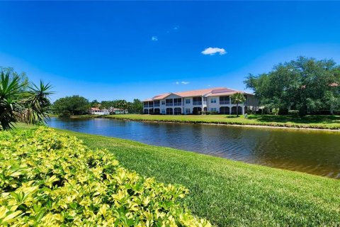 Copropriété à louer à Sarasota, Floride: 3 chambres, 118.91 m2 № 1769783 - photo 3