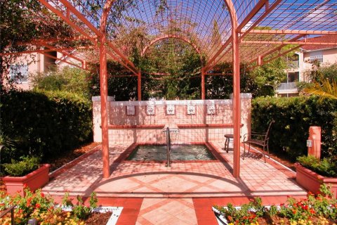 Copropriété à louer à Sarasota, Floride: 3 chambres, 118.91 m2 № 1769783 - photo 12