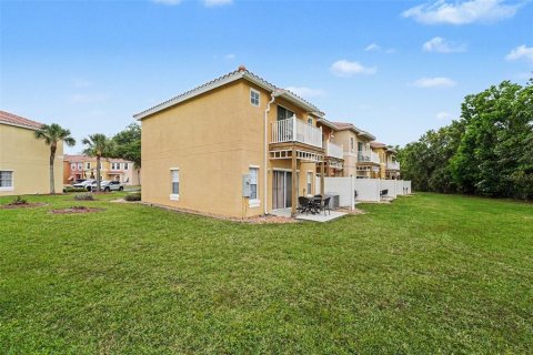 Adosado en venta en Kissimmee, Florida, 3 dormitorios, 119.94 m2 № 2201372 - foto 26