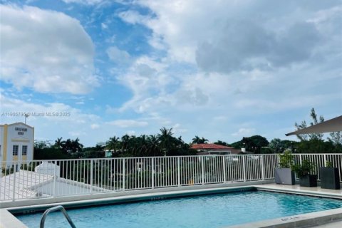 Copropriété à vendre à Miami Beach, Floride: 1 chambre, 76.18 m2 № 2012596 - photo 30